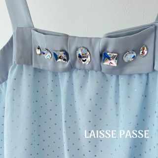 レッセパッセ(LAISSE PASSE)の【レッセパッセ】清楚　パステルブルーワンピ　ビジューリボン　デート　レイヤード(ミニワンピース)