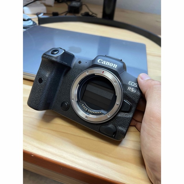 Canon EOS R5 品