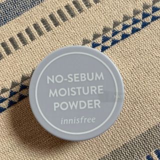 イニスフリー(Innisfree)の新品・未開封　イニスフリー　ノーセバム　モイスチャーパウダー(フェイスパウダー)