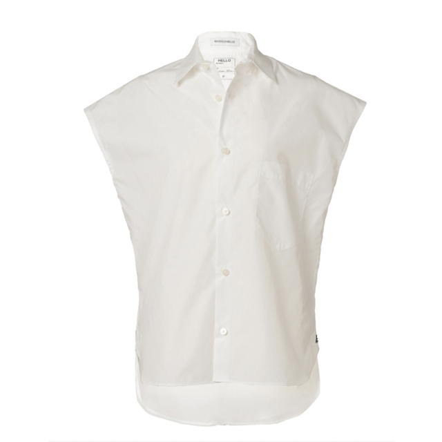 MADISONBLUE(マディソンブルー)のMADISONBLUE ノースリーブシャツ白 レディースのトップス(シャツ/ブラウス(半袖/袖なし))の商品写真