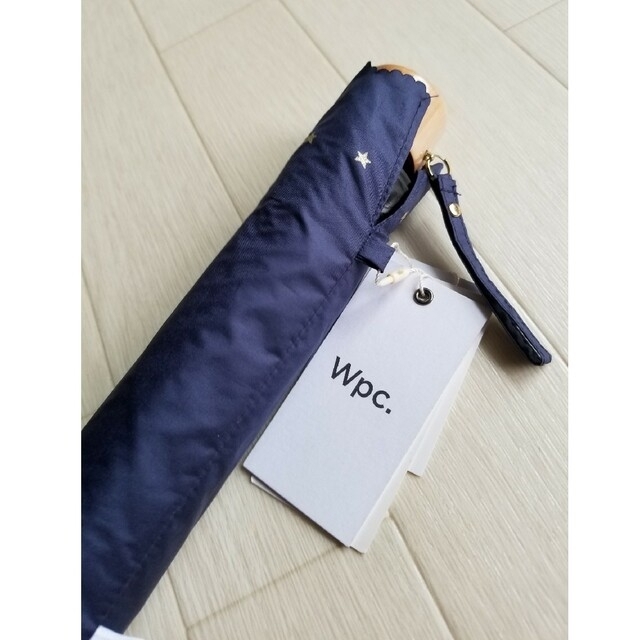 Wpc.(ダブルピーシー)のwpc.晴れ/雨兼用軽量130g折り畳み傘新品未使用 レディースのファッション小物(傘)の商品写真