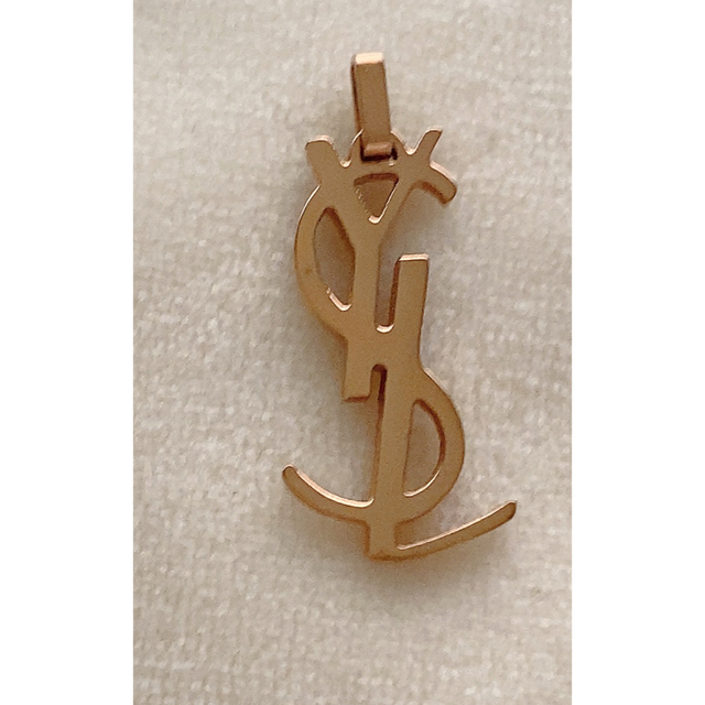 Yves Saint Laurent(イヴサンローラン)のYSL ネックレス チャーム レディースのアクセサリー(ネックレス)の商品写真