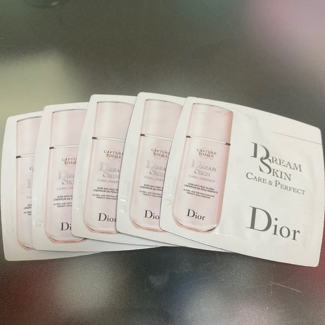 Dior(ディオール)のui様専用✩︎⡱Diorカプチュールトータルドリームスキンケア&パーフェクト コスメ/美容のスキンケア/基礎化粧品(乳液/ミルク)の商品写真