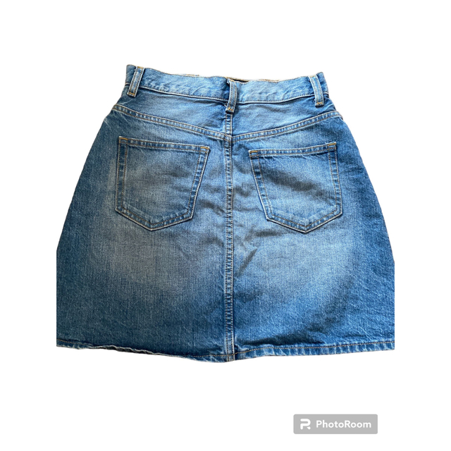 GU(ジーユー)の週末値下げ　ジーユー　M ジーンズ ミニスカート カジュアル レディースのスカート(ミニスカート)の商品写真