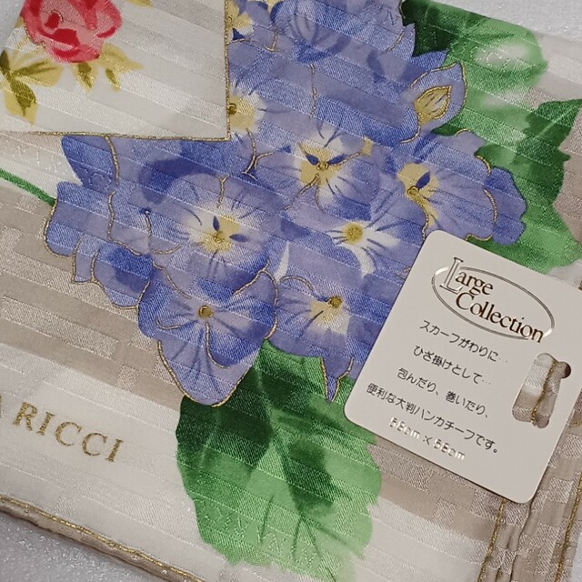 NINA RICCI(ニナリッチ)の値下げ📌ニナリッチ☆シルク混大判ハンカチーフ58×58🌼 レディースのファッション小物(ハンカチ)の商品写真