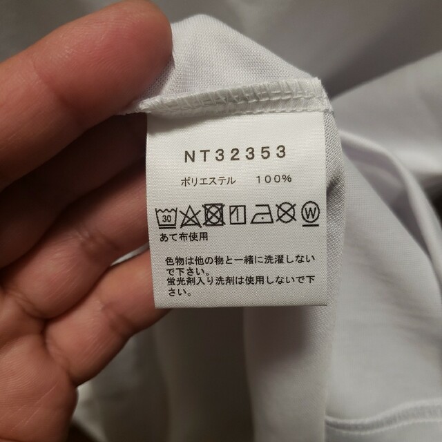 THE NORTH FACE(ザノースフェイス)のザ・ノースフェイス ショートスリーブカラフルロゴティー NT32353 XL メンズのトップス(Tシャツ/カットソー(半袖/袖なし))の商品写真
