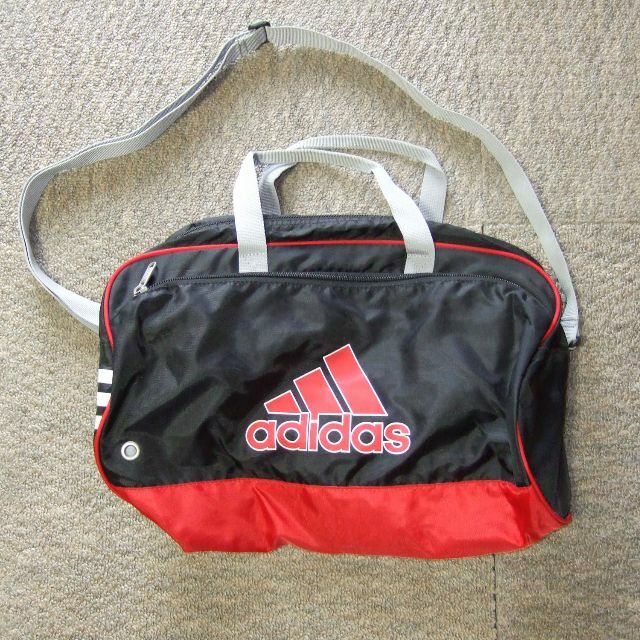 adidas(アディダス)のadidas スポーツバッグ Jr.サイズ キッズ/ベビー/マタニティのこども用バッグ(その他)の商品写真