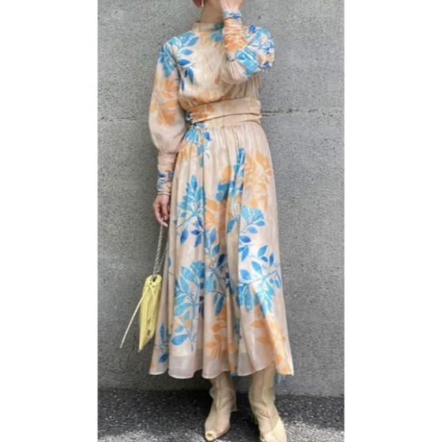 MEDI ROLLER ART CHIFFON DRESS