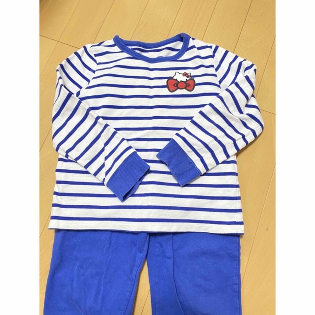 GU(ジーユー)のキティ　長袖パジャマ　120 ／GU  キッズ/ベビー/マタニティのキッズ服女の子用(90cm~)(パジャマ)の商品写真