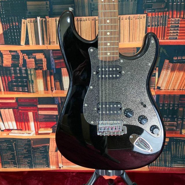 5642】送料込み Squier By Fender Stratocaster | sklep.cleverboard.pl