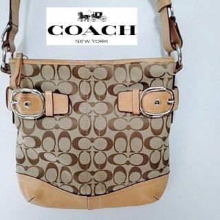 コーチ(COACH)のコーチ　ショルダーバッグ　ナイロン　シグネチャー　ブラウン(ショルダーバッグ)