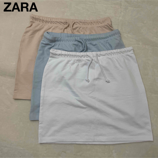 ZARA(ザラ)の新品 ZARA スウェットスカート　ホワイト　ベージュ　ブルー レディースのスカート(ミニスカート)の商品写真