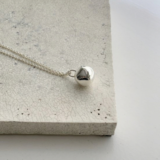 CHIEKO+ wonky ball necklace silver(ネックレス)