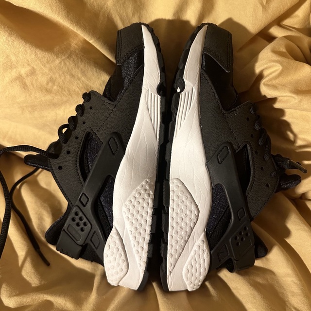 ナイキ NIKE WMNS NIKE AIR HUARACHE RUN SE