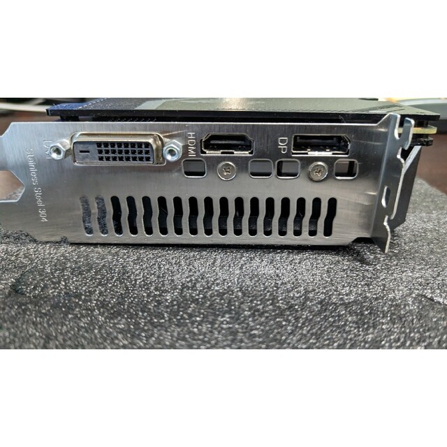 ASUS(エイスース)のASUS GTX1660 super スマホ/家電/カメラのPC/タブレット(PCパーツ)の商品写真