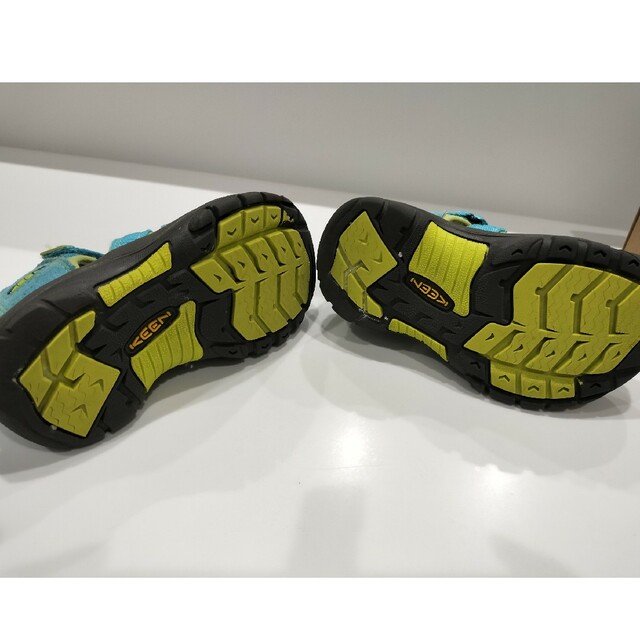 KEEN(キーン)のKEEN　サンダル　キッズ　１７cm　NEW PORT キッズ/ベビー/マタニティのキッズ靴/シューズ(15cm~)(サンダル)の商品写真