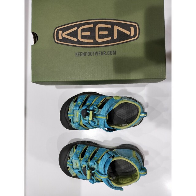 KEEN(キーン)のKEEN　サンダル　キッズ　１７cm　NEW PORT キッズ/ベビー/マタニティのキッズ靴/シューズ(15cm~)(サンダル)の商品写真