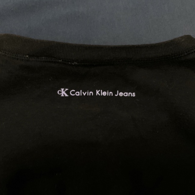 Calvin Klein(カルバンクライン)のCalvin Klein Jeans カルバン　クライン　ジーンズ　ロンT L  レディースのトップス(Tシャツ(長袖/七分))の商品写真