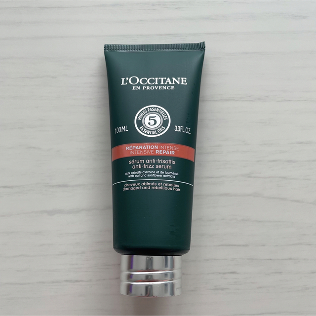 L'OCCITANE(ロクシタン)の新品　ロクシタン ファイブハーブス リペアリングヘアミルクセラム　2個 コスメ/美容のヘアケア/スタイリング(トリートメント)の商品写真