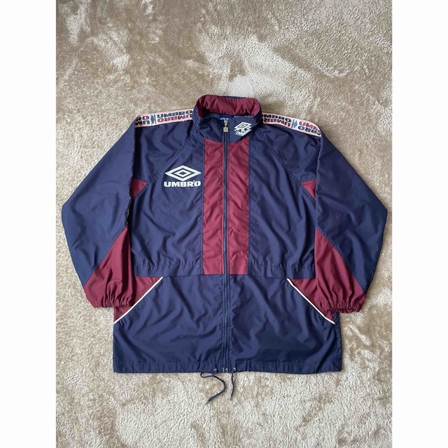 〔Vintage〕旧タグ 90s UMBRO NYLON Jacket