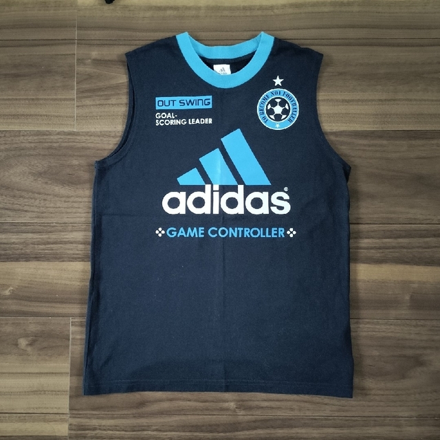 adidas(アディダス)のアディダス タンクトップ 3枚組 キッズ/ベビー/マタニティのキッズ服男の子用(90cm~)(Tシャツ/カットソー)の商品写真