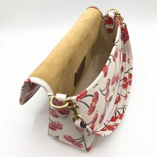 COACH - COACH ☆大人気☆ ソフトタビー ショルダーバッグ チェリー
