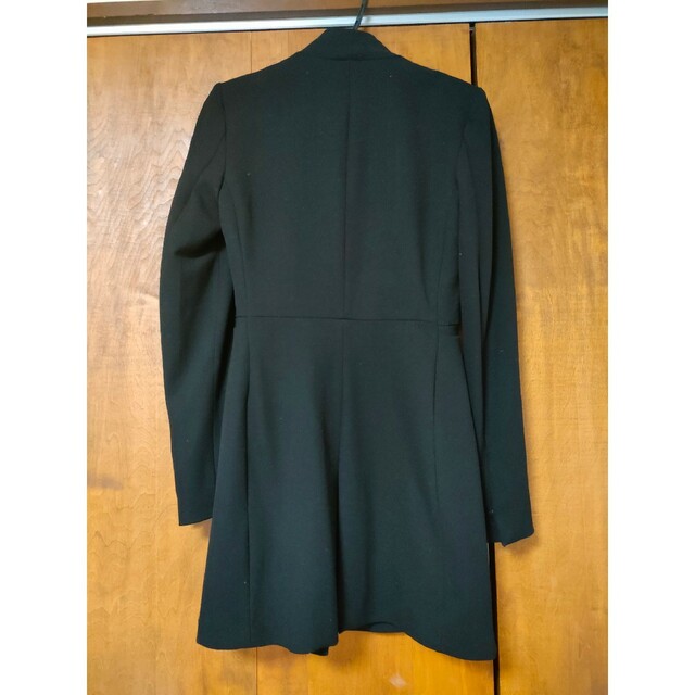 ZARA(ザラ)のザラ　ブラック　コート　XS 美品 レディースのジャケット/アウター(テーラードジャケット)の商品写真