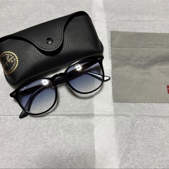 Ray-Ban(レイバン)のRay-Ban サングラス RB4259F 601/19 53 メンズのファッション小物(サングラス/メガネ)の商品写真