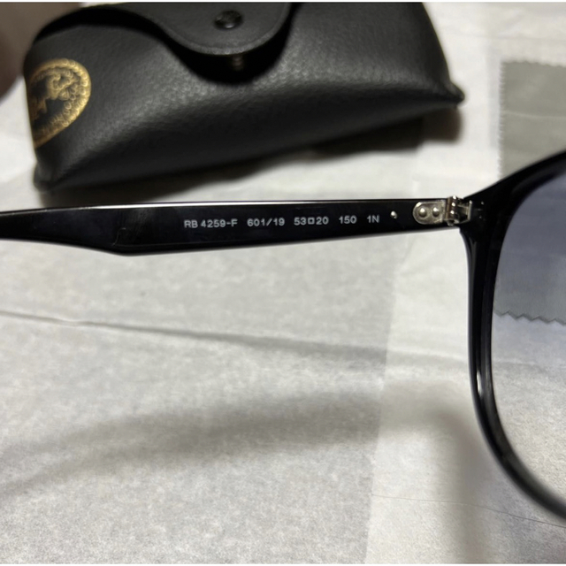 Ray-Ban(レイバン)のRay-Ban サングラス RB4259F 601/19 53 メンズのファッション小物(サングラス/メガネ)の商品写真