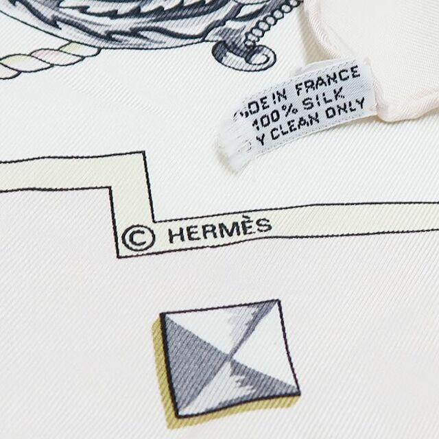 HERMES - HERMES エルメス カレ90 鍵柄 スカーフ シルク100%の HERMES - HERMES エルメス カレ90 鍵柄 スカーフ シルク100%の