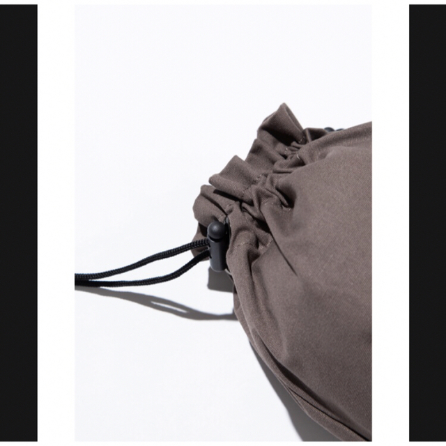 wc(ダブルシー)の美品★プリントドローストリングバッグ レディースのバッグ(ショルダーバッグ)の商品写真
