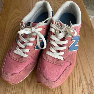 ニューバランス(New Balance)の値下げ‼︎ニューバランス　スニーカー　23.5 自宅クリーニング済(スニーカー)