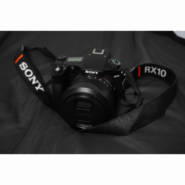 SONY RX10M4