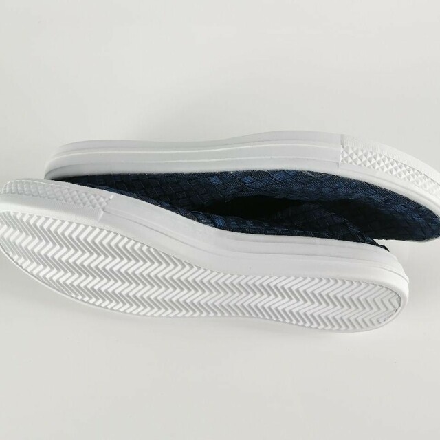 新品 Ｍsize ブラック超軽量 素足でも履けるゴム編み込みスニーカー レディースの靴/シューズ(スニーカー)の商品写真