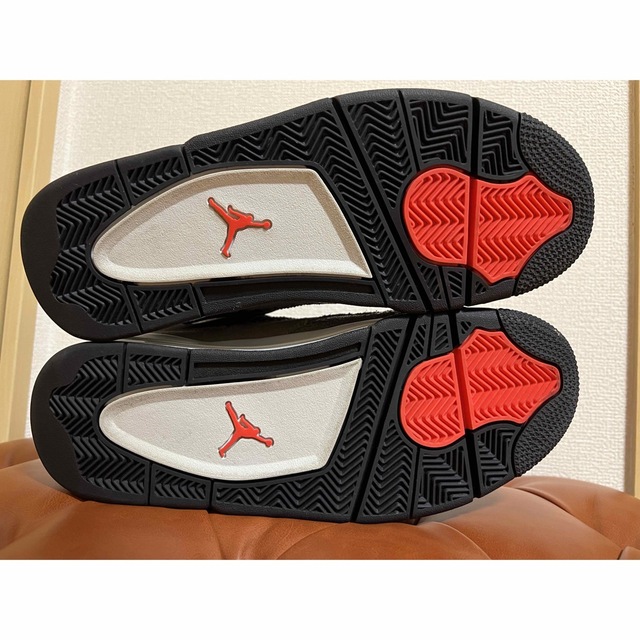 Jordan Brand（NIKE）(ジョーダン)のNIKE AIR JORDAN 4 RETRO TAUPE HAZE 27cm メンズの靴/シューズ(スニーカー)の商品写真