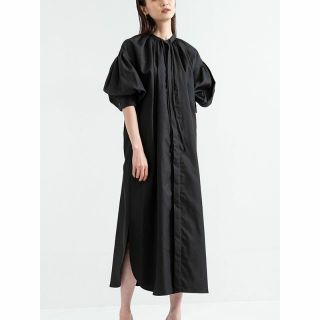 ハイク(HYKE)のタグ付・HYKEのC/H GATHERED DRESS(ロングワンピース/マキシワンピース)