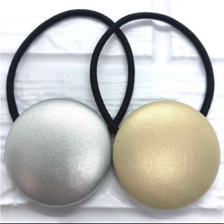 【386】ハンドメイド　38mm くるみボタン　ヘアゴム(ヘアアクセサリー)