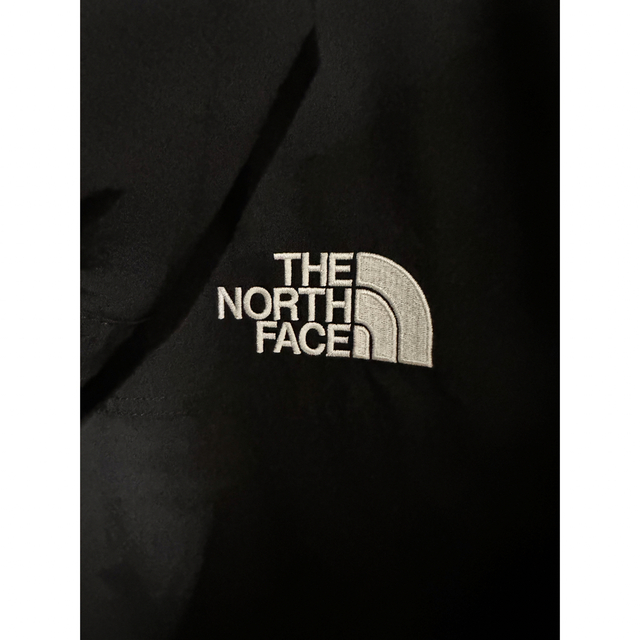 THE NORTH FACE(ザノースフェイス)のノースフェイス　マウンテンライトジャケット　ブラック　Lサイズ メンズのジャケット/アウター(マウンテンパーカー)の商品写真