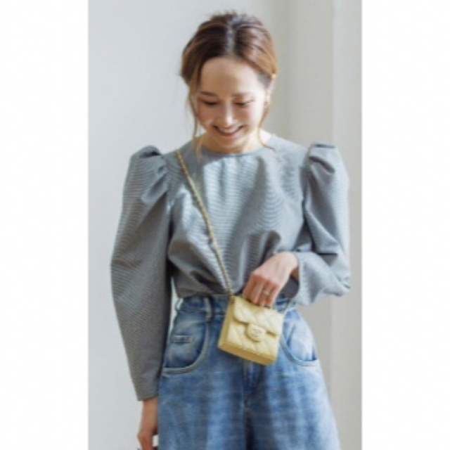 Bluelea Puff sleeve blouse  ロージーモンスタートップス