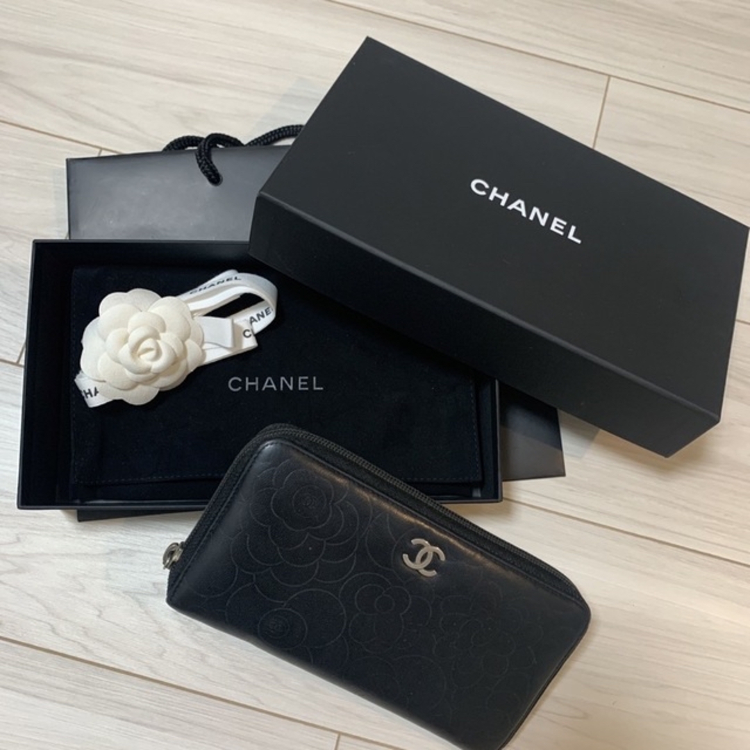 CHANEL(シャネル)のCHANEL レザーウォレット レディースのファッション小物(財布)の商品写真