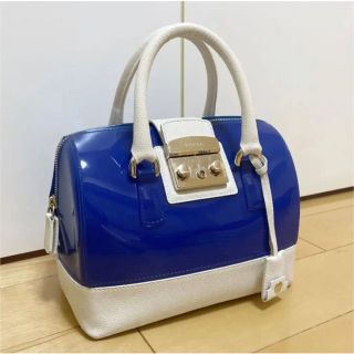 フルラ(Furla)のフルラ　青×白　ハンドバッグ(ハンドバッグ)