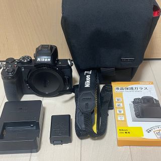 ニコン(Nikon)の【おまけ付き】Nikon z50 ボディのみ(ミラーレス一眼)