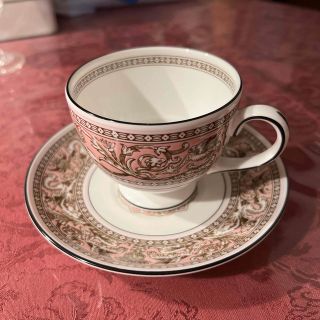 希少品 ウェッジウッド フロレンティーン ピンク C/S 1客 超美品-