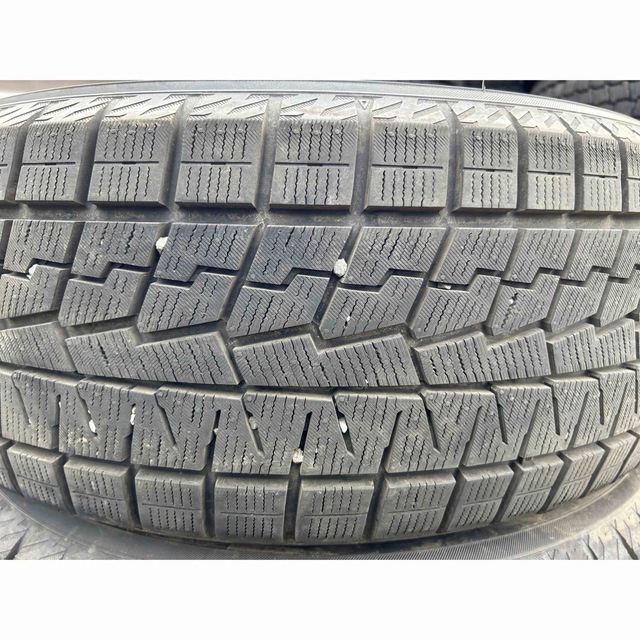 YOKOHAMA 215/55R17 22年製 スタッドレスタイヤの通販 by ai shop|ラクマ