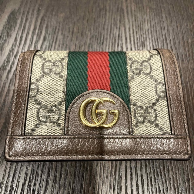 新しく着き GUCCI財布⭐︎美品 財布