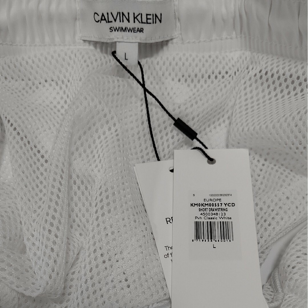 海外限定 新品未使用品 Calvin Klein ショーツ 海パン ホワイト+apple