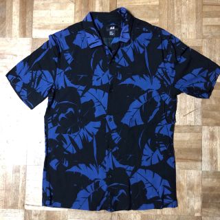 エイチアンドエム(H&M)の【6/29再値下げ！】H&M   アロハシャツ　メンズ　Sサイズ(シャツ)