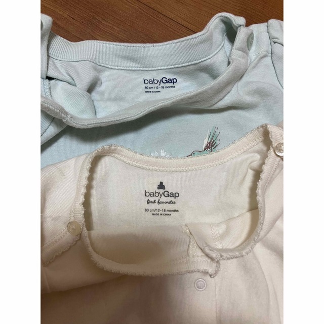 babyGAP(ベビーギャップ)のbabygap  ロンパ－ス　80 キッズ/ベビー/マタニティのベビー服(~85cm)(ロンパース)の商品写真