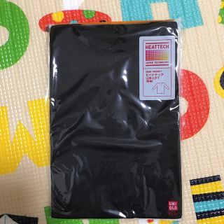 ユニクロ(UNIQLO)の新品！UNIQLOヒートテック80サイズ(肌着/下着)