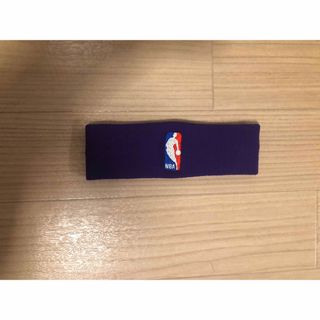 ナイキ(NIKE)のNIKE NBAロゴ　ヘッドバンド　パープル(バスケットボール)